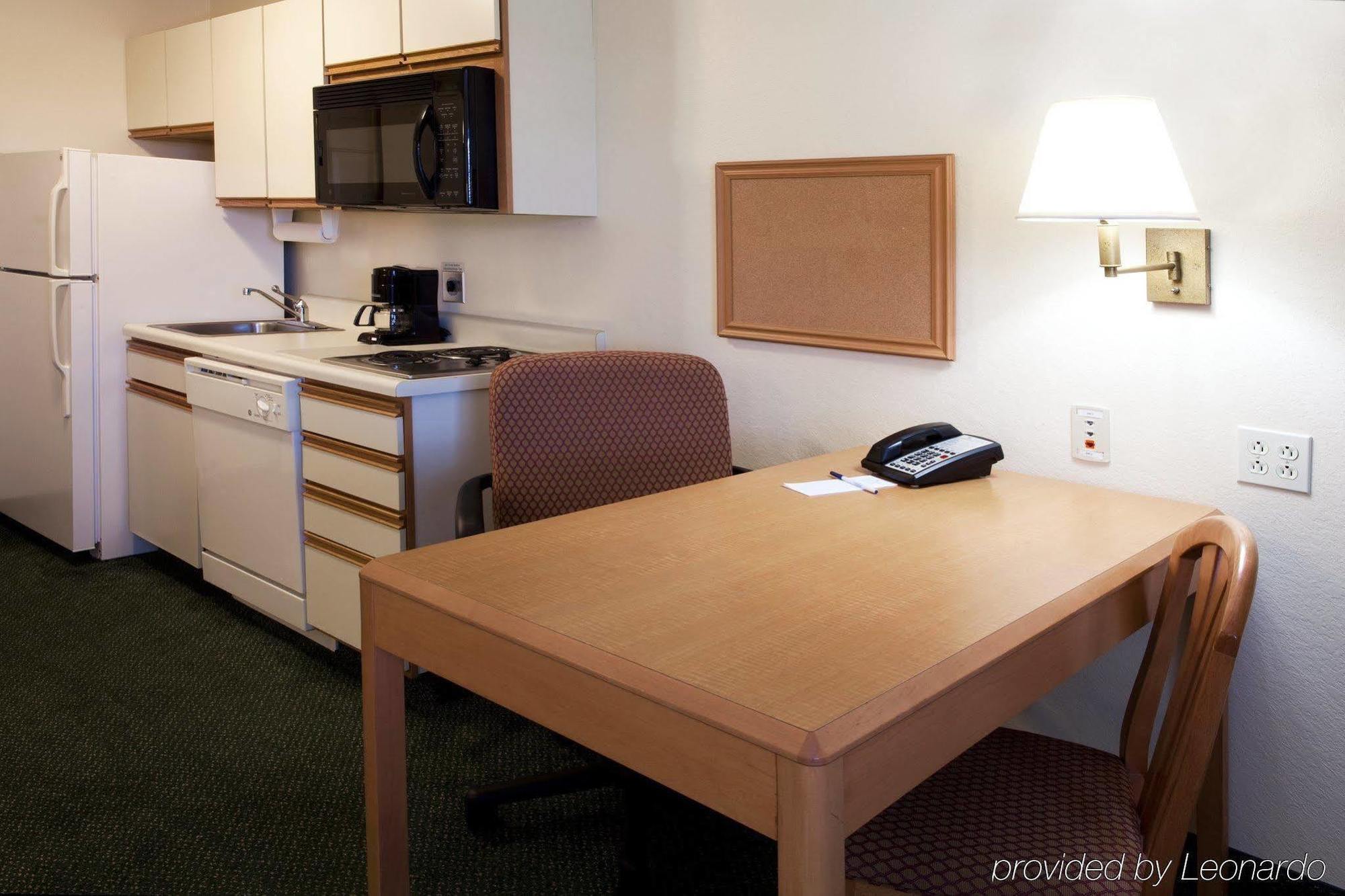 Candlewood Suites Lake Mary By Ihg Ruang foto